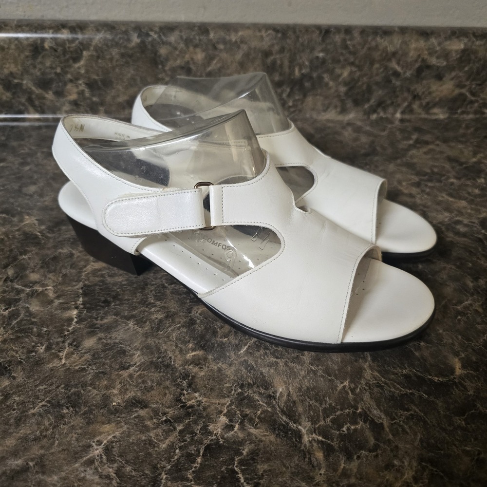 SAS Suntimer Sandals Womens 7.5M White Heel Comfort‎ Open Toe Leather Shoes
